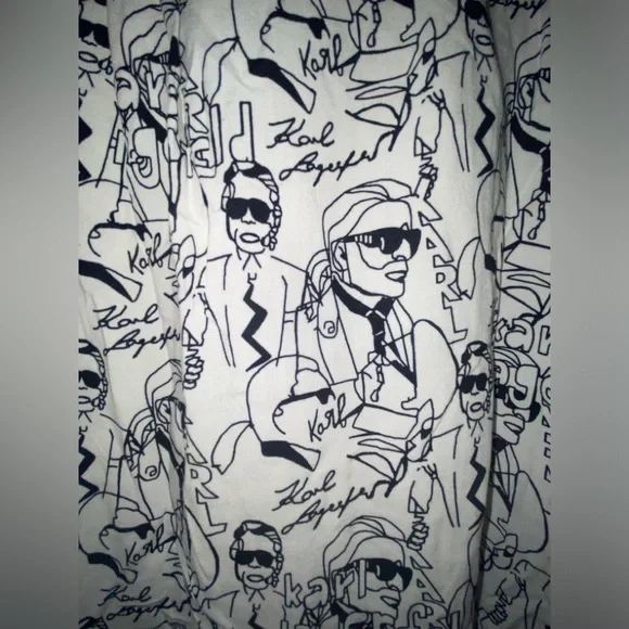 Truly unique Karl Laggerfeild button up shirt - Picture 5 of 9